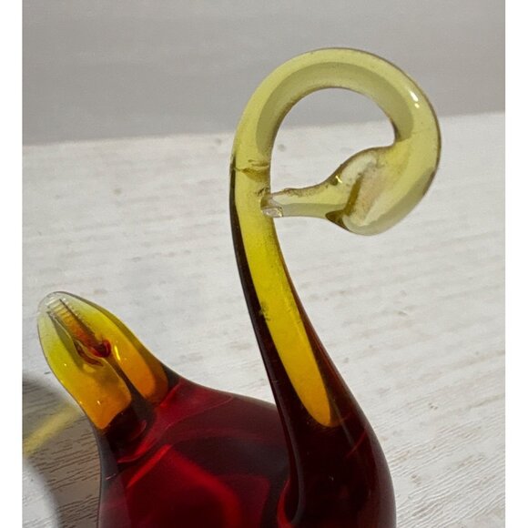 Olands Hyttan Sweden Blown Glass Swan Paperweight Figure 2.75” Stunning - Picture 5 of 8